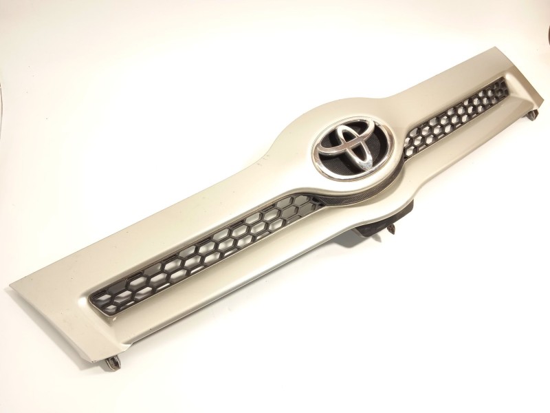 REJILLA DELANTERA 531110F020 531110F901 