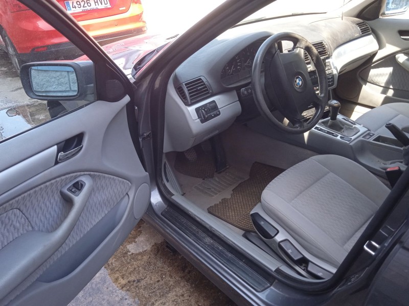 bmw 3 (e46) del año 2001