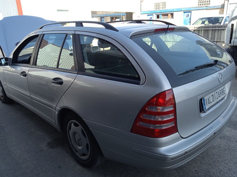 mercedes-benz clase c t-model (s203) del año 2004