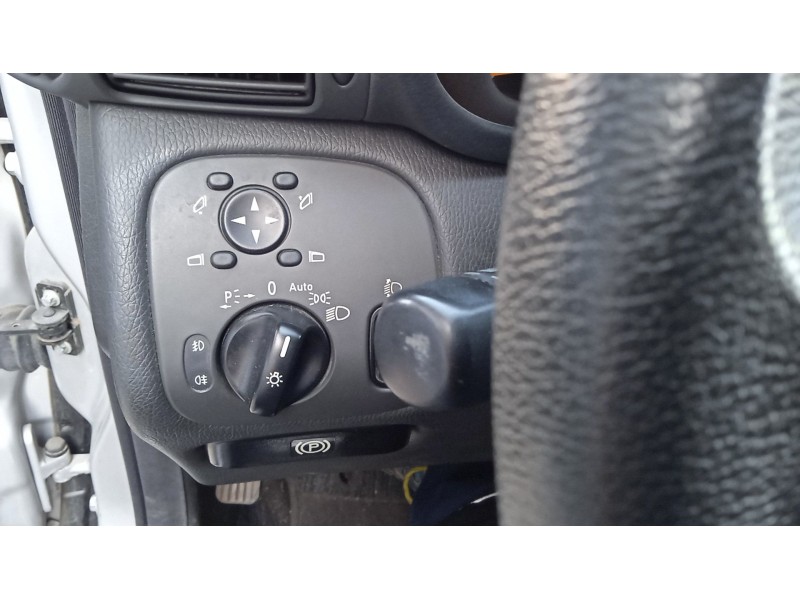 mercedes-benz clase c t-model (s203) del año 2004