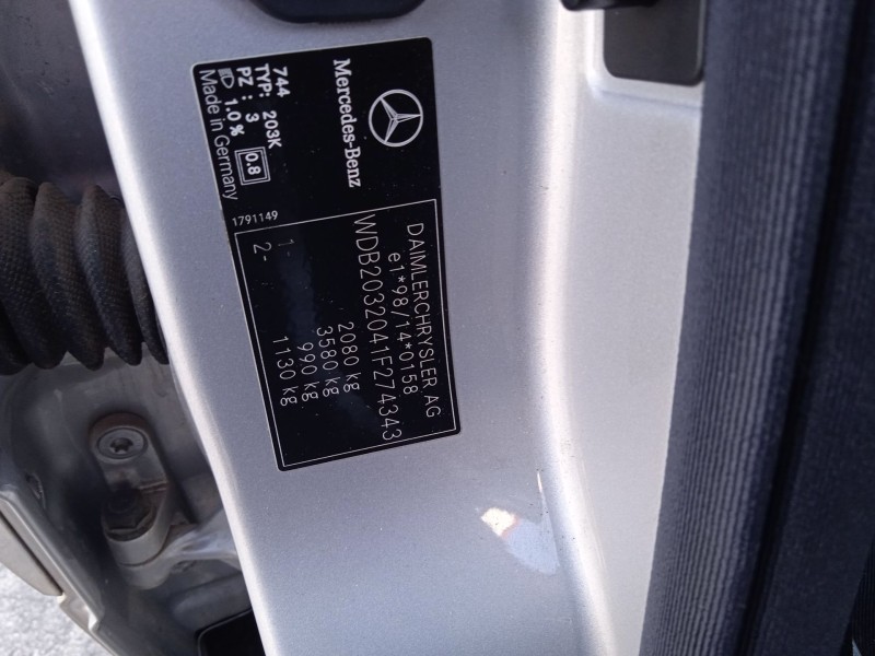 mercedes-benz clase c t-model (s203) del año 2004