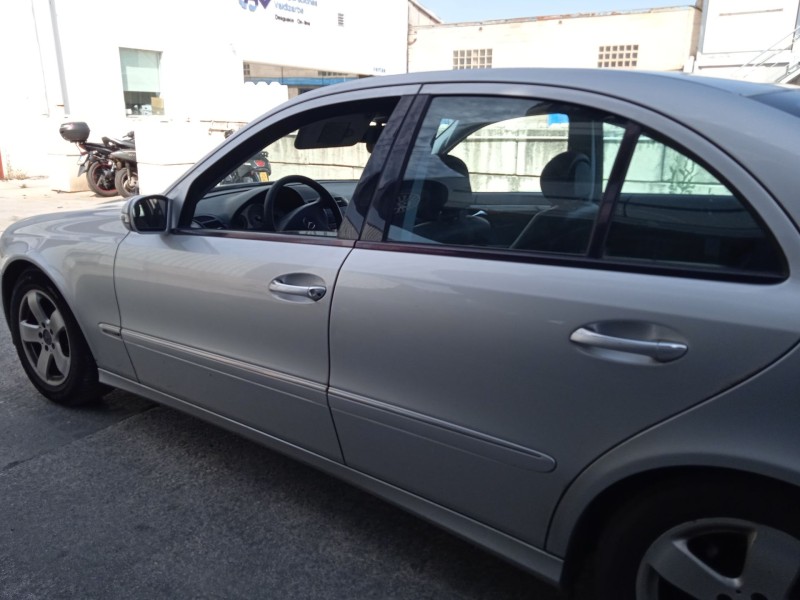mercedes-benz clase e (w211) del año 2006