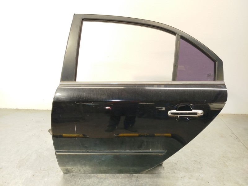 Recambio de puerta trasera izquierda para hyundai sonata (nf) 2.0 crdi style referencia OEM IAM 770033K010  