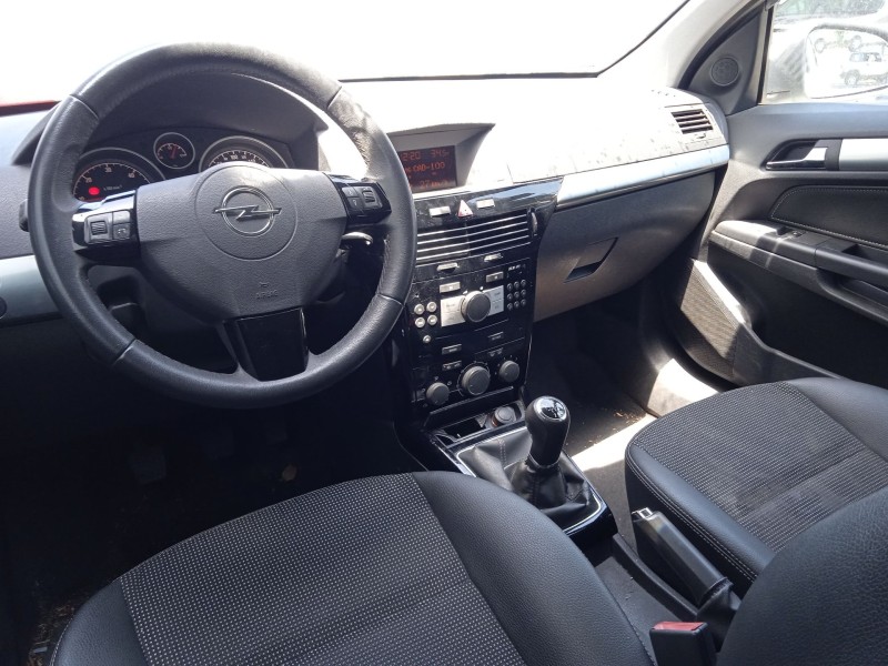 opel astra h station wagon (a04) del año 2009