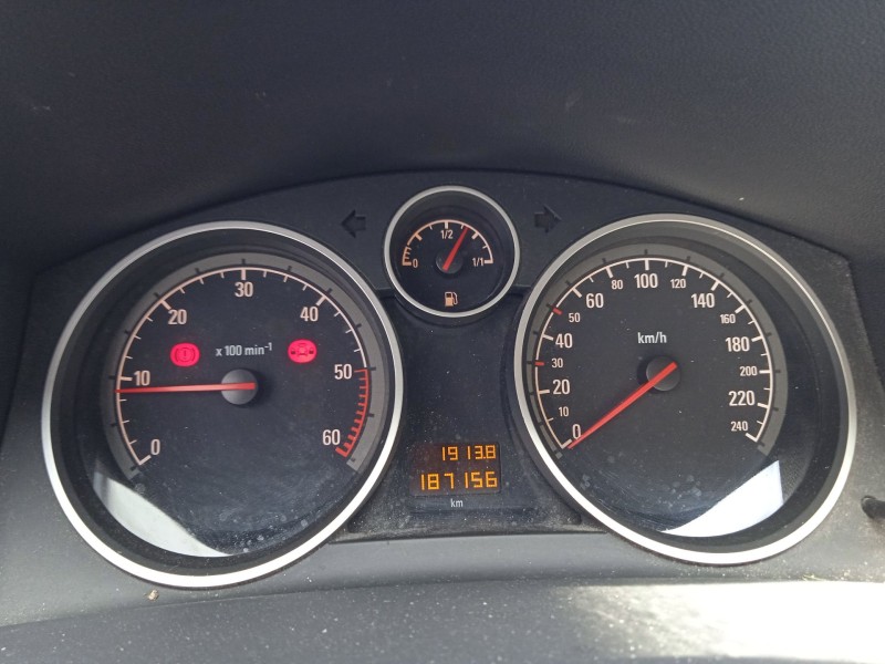 opel astra h station wagon (a04) del año 2009