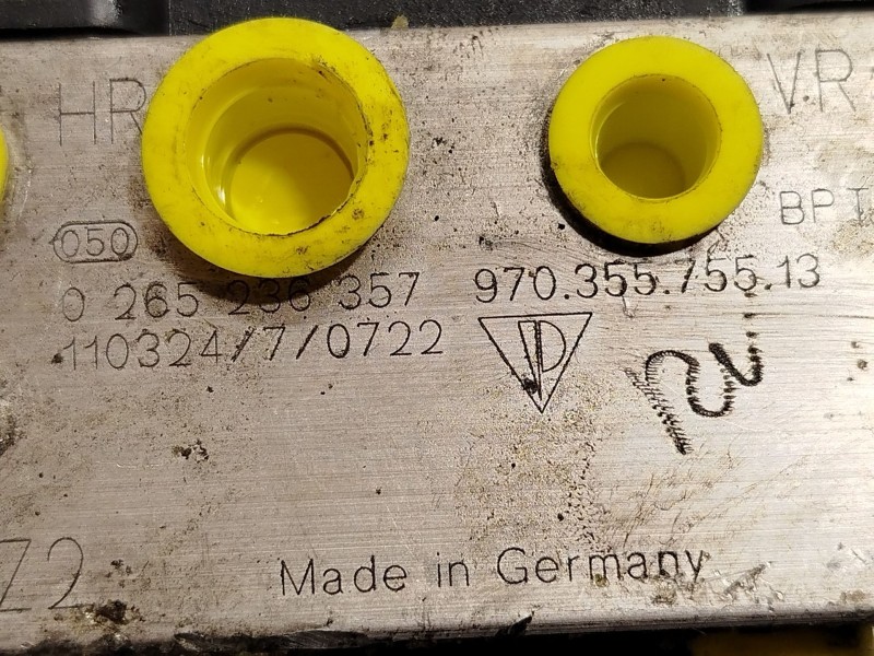 Recambio de abs para porsche panamera (970) 4.8 turbo s referencia OEM IAM 97035575513 0265951559 0265236357