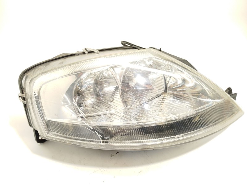 Recambio de faro derecho para citroën c3 i (fc_, fn_) 1.4 hdi referencia OEM IAM 6205Z6  