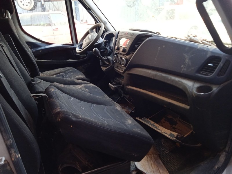 iveco daily vi caja/chasis del año 2017