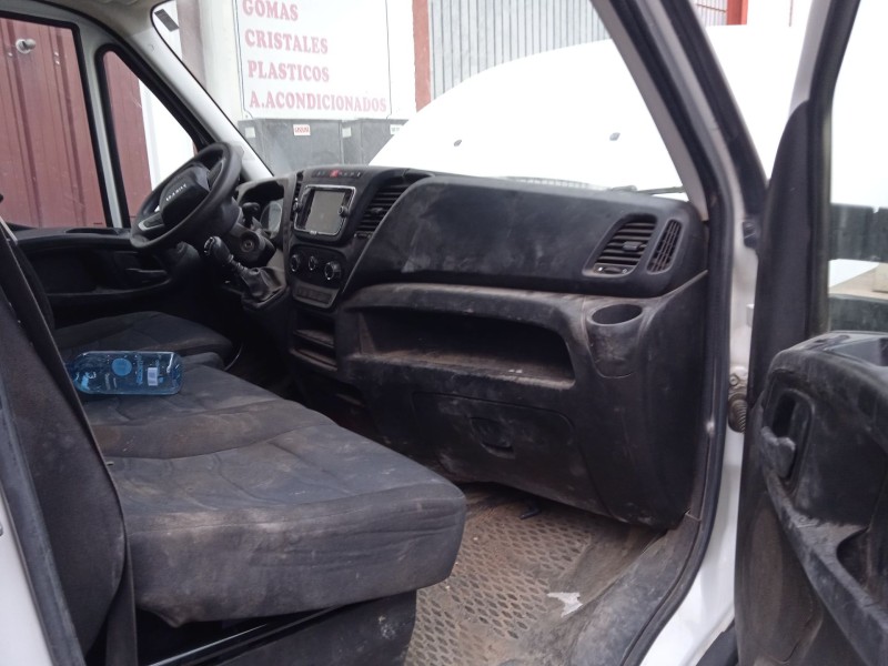 iveco daily vi furgoneta del año 2021