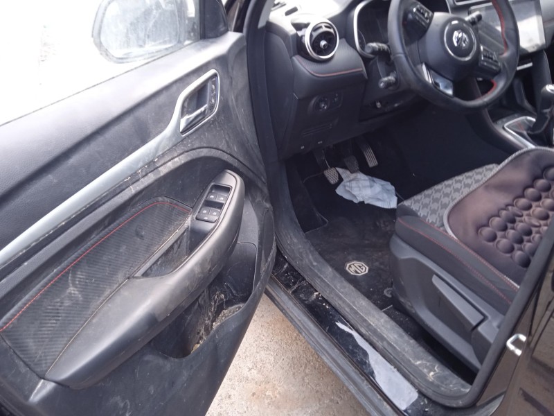 mg mg zs suv (azs1) del año 2023