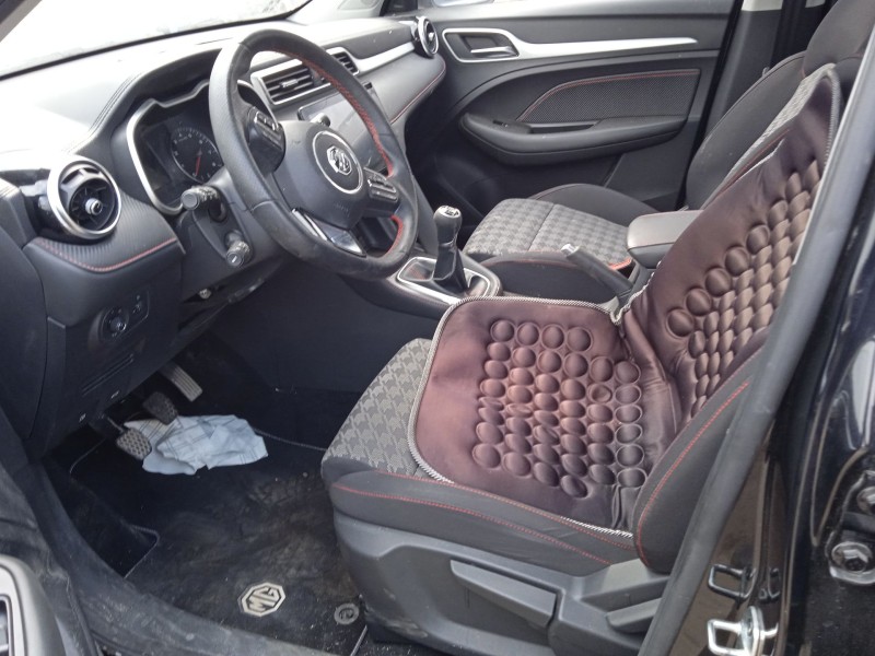 mg mg zs suv (azs1) del año 2023