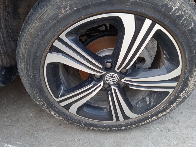 mg mg zs suv (azs1) del año 2023