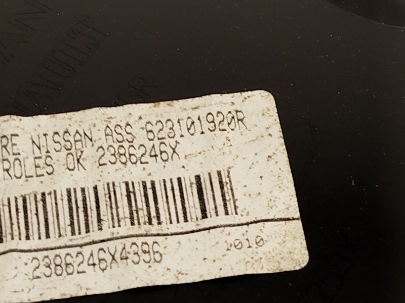 Recambio de rejilla delantera para nissan nv250 furgoneta (x61) dci 95 referencia OEM IAM 623101920R  