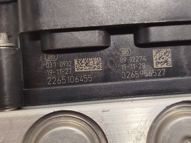 Recambio de abs para nissan nv250 furgoneta (x61) dci 95 referencia OEM IAM 476601406R 0265956527 269790