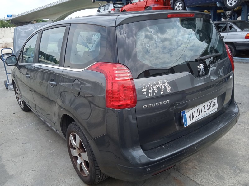 peugeot 5008 (0u_, 0e_) del año 2012