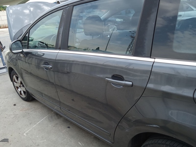 peugeot 5008 (0u_, 0e_) del año 2012