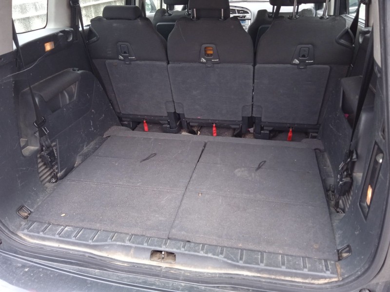 peugeot 5008 (0u_, 0e_) del año 2012