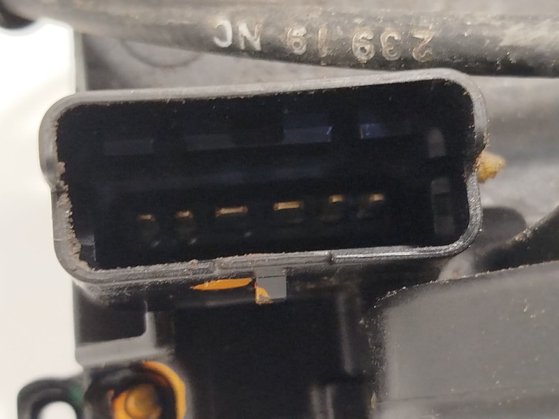 Recambio de cerradura puerta delantera derecha para nissan nv250 furgoneta (x61) dci 95 referencia OEM IAM 8200497604  