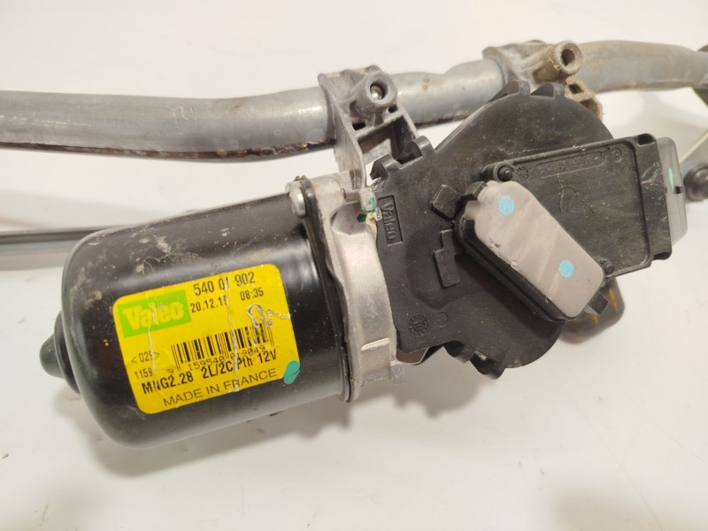 Recambio de motor limpia delantero para nissan nv250 furgoneta (x61) dci 95 referencia OEM IAM 8200409692  54001902