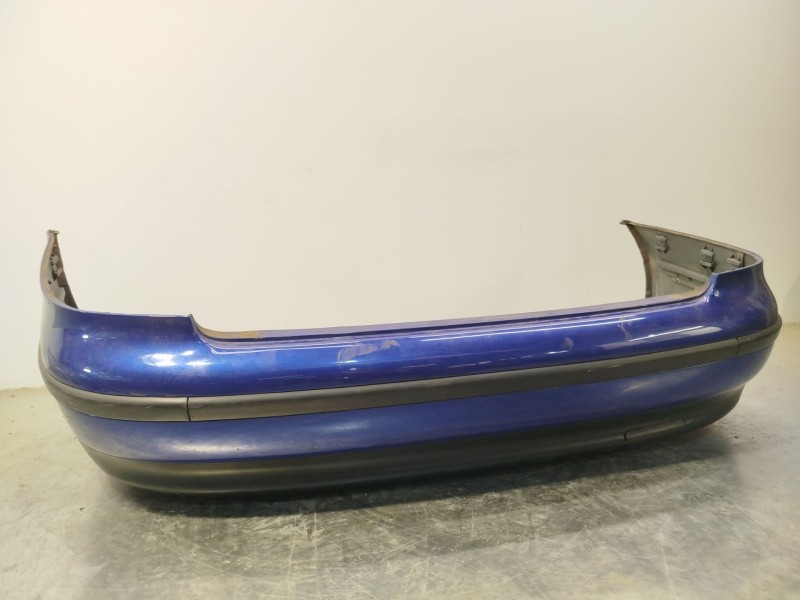 Recambio de paragolpes trasero para seat toledo ii (1m2) 1.9 tdi referencia OEM IAM 1M5807421D 1M5807421DGRU 