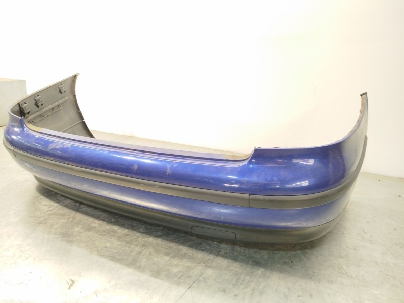 Recambio de paragolpes trasero para seat toledo ii (1m2) 1.9 tdi referencia OEM IAM 1M5807421D 1M5807421DGRU 