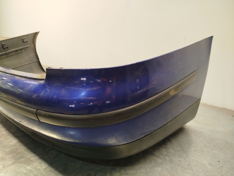 Recambio de paragolpes trasero para seat toledo ii (1m2) 1.9 tdi referencia OEM IAM 1M5807421D 1M5807421DGRU 