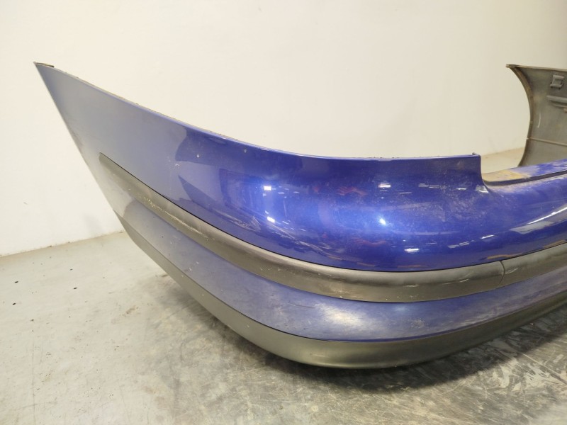 Recambio de paragolpes trasero para seat toledo ii (1m2) 1.9 tdi referencia OEM IAM 1M5807421D 1M5807421DGRU 