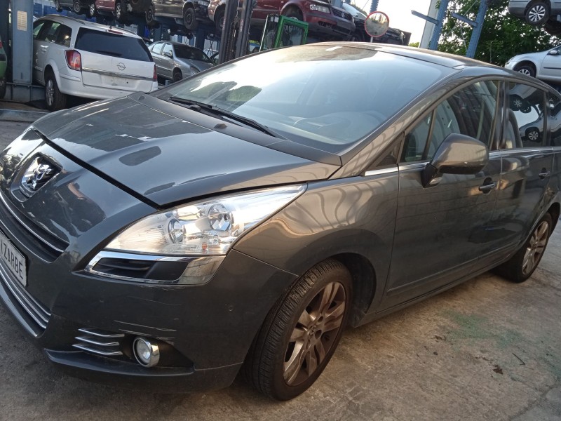 peugeot 5008 (0u_, 0e_) del año 2009