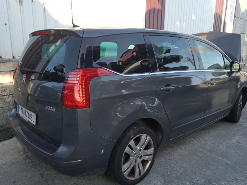 peugeot 5008 (0u_, 0e_) del año 2009