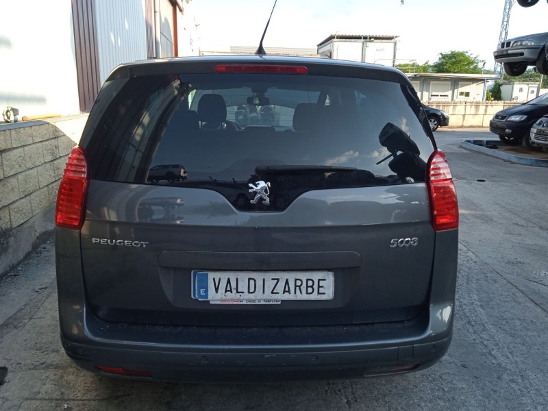 peugeot 5008 (0u_, 0e_) del año 2009