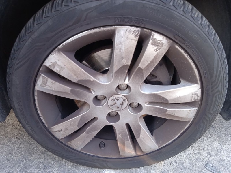 peugeot 5008 (0u_, 0e_) del año 2009