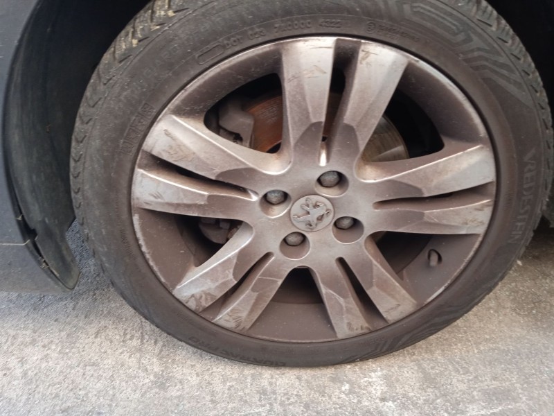 peugeot 5008 (0u_, 0e_) del año 2009