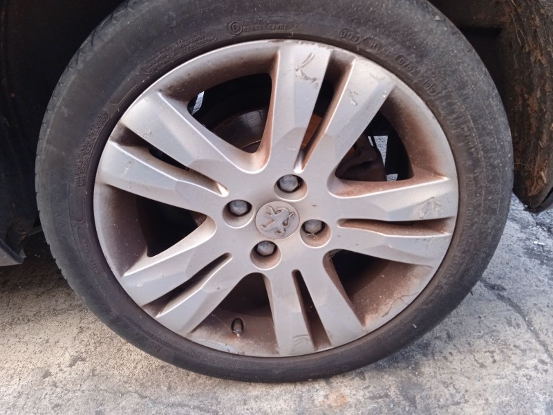 peugeot 5008 (0u_, 0e_) del año 2009