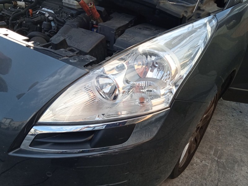 peugeot 5008 (0u_, 0e_) del año 2009