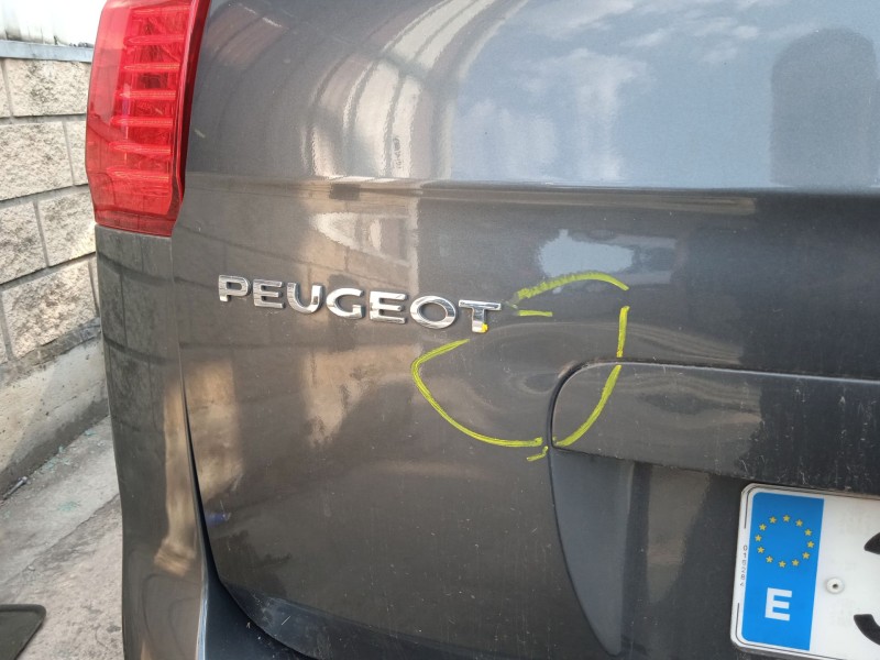 peugeot 5008 (0u_, 0e_) del año 2009