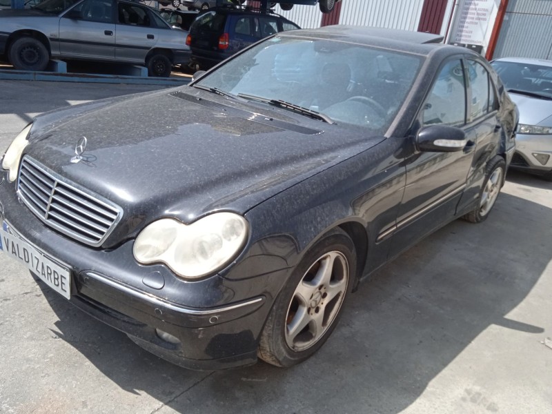 mercedes-benz clase c (w203) del año 2003