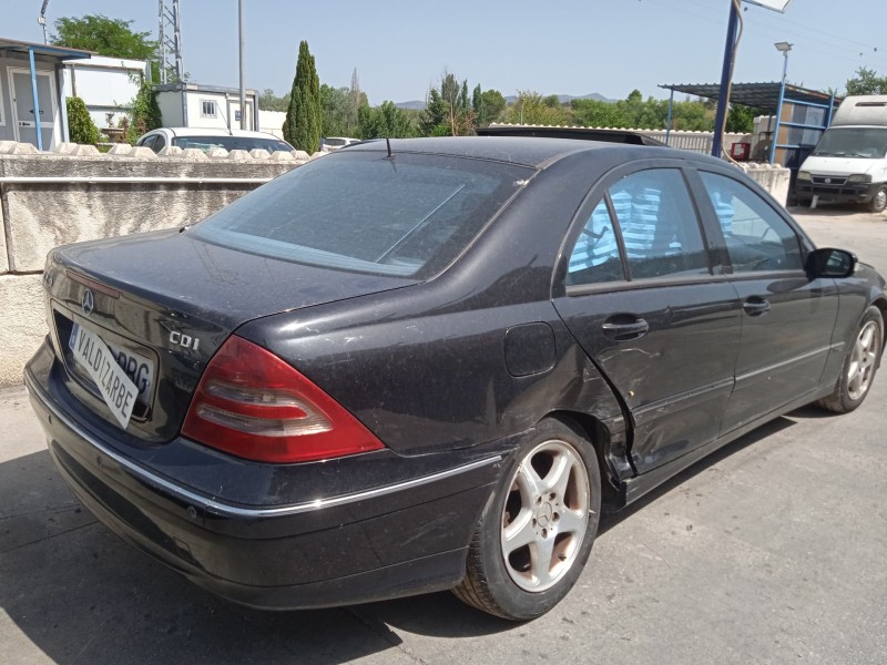 mercedes-benz clase c (w203) del año 2003