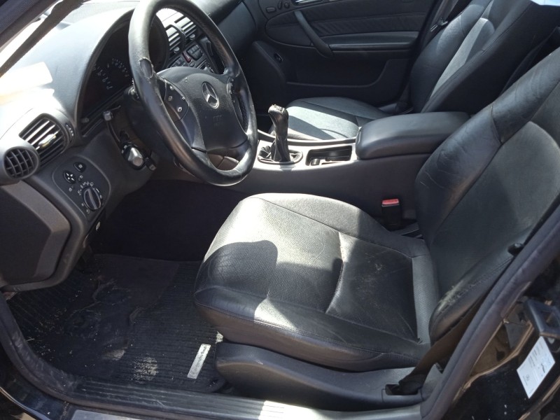 mercedes-benz clase c (w203) del año 2003