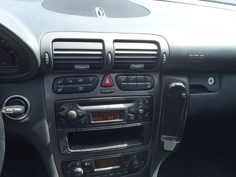 mercedes-benz clase c (w203) del año 2003