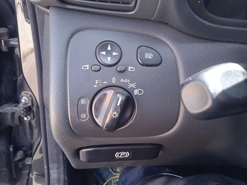 mercedes-benz clase c (w203) del año 2003