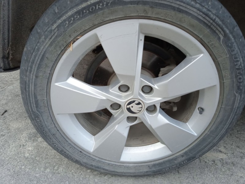 skoda yeti (5l) del año 2014