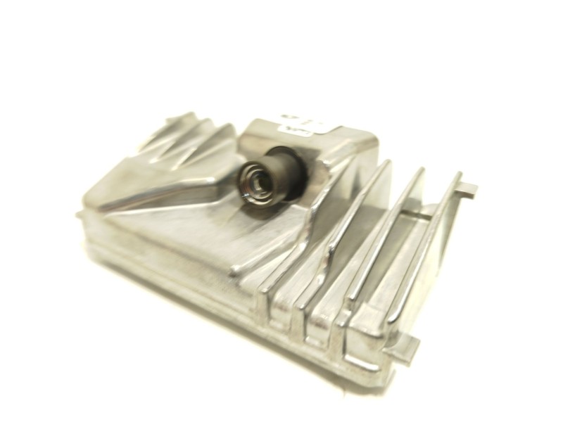 Recambio de modulo electronico para kia stonic (ybcuv) 1.0 tgdi cat referencia OEM IAM 99211H8020  