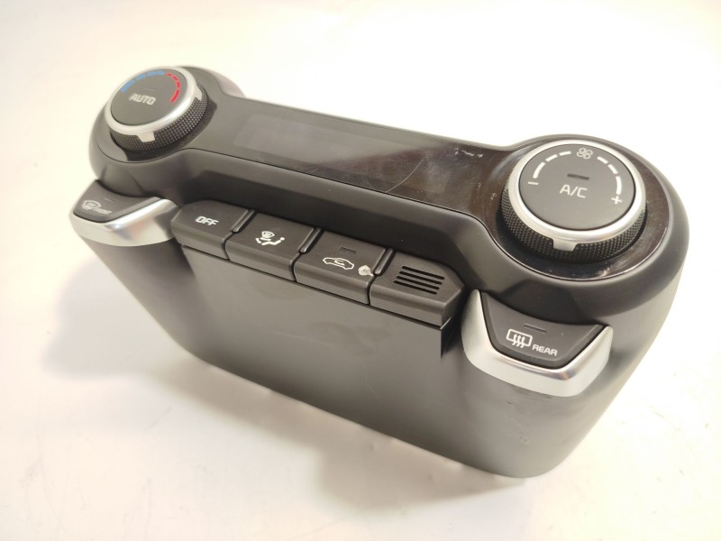 Recambio de mando climatizador para kia stonic (ybcuv) 1.0 tgdi cat referencia OEM IAM 97250H8420 97250H8420SA1 