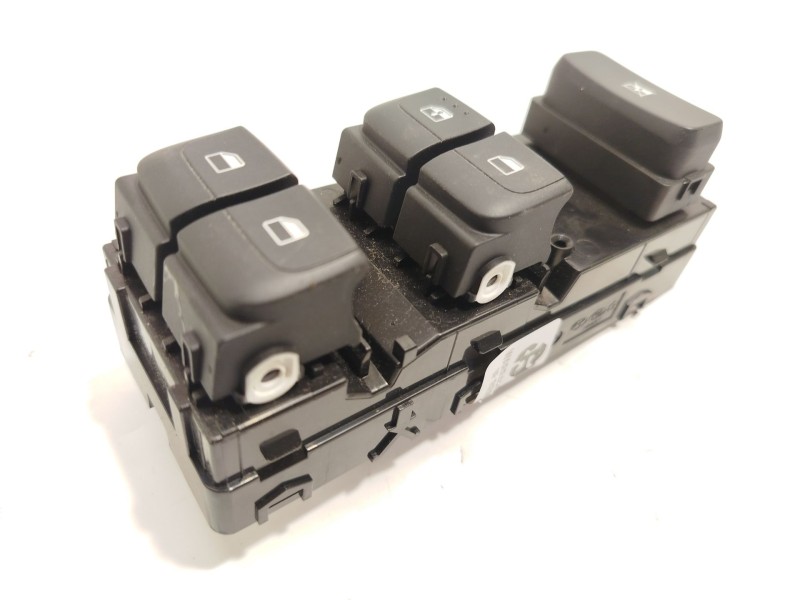 Recambio de mando elevalunas delantero izquierdo para kia stonic (ybcuv) 1.0 tgdi cat referencia OEM IAM 93570H8000WK  