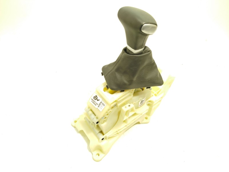 Recambio de palanca cambio para kia stonic (ybcuv) 1.0 tgdi cat referencia OEM IAM 46700H8200  