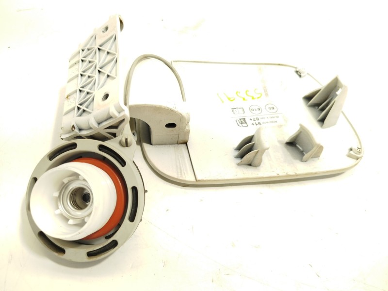 Recambio de tapa exterior combustible para kia stonic (ybcuv) 1.0 tgdi cat referencia OEM IAM 69510H8400  