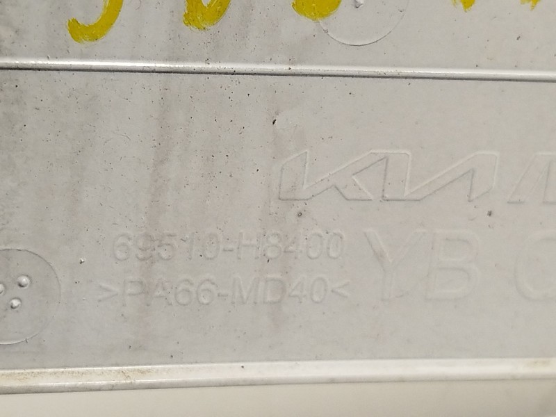 Recambio de tapa exterior combustible para kia stonic (ybcuv) 1.0 tgdi cat referencia OEM IAM 69510H8400  
