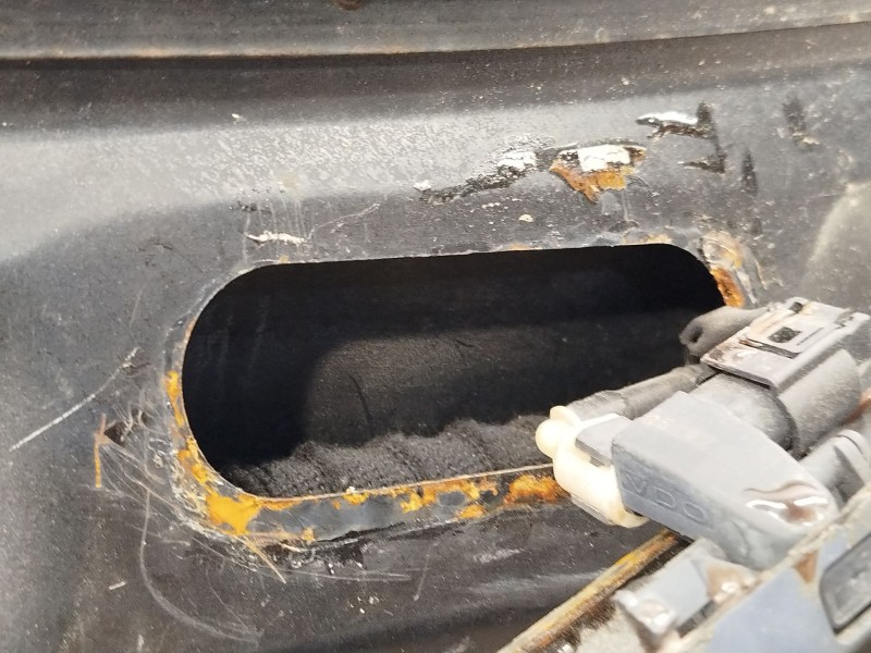 Recambio de capot para volkswagen passat b6 (3c2) 2.0 fsi referencia OEM IAM 3C0823031C  