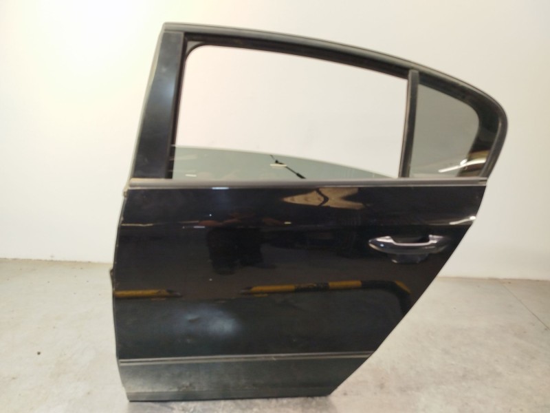 Recambio de puerta trasera izquierda para volkswagen passat b6 (3c2) 2.0 fsi referencia OEM IAM 3C5833055H  