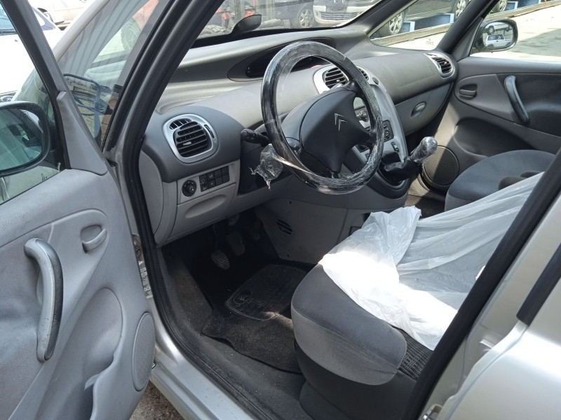 citroën xsara picasso (n68) del año 2008
